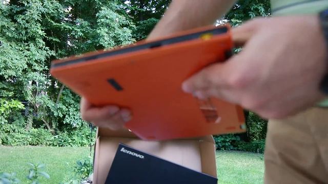 Lenovo IdeaPad Yoga 11S tablet-ultrabook bemutató videó | Tech2.hu смотреть онлайн