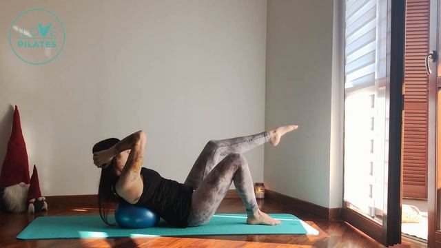 Pilates con la palla piccola | Mini Stability Ball | Full Body Workout | Pilates a Casa | 25 Minuti смотреть онлайн