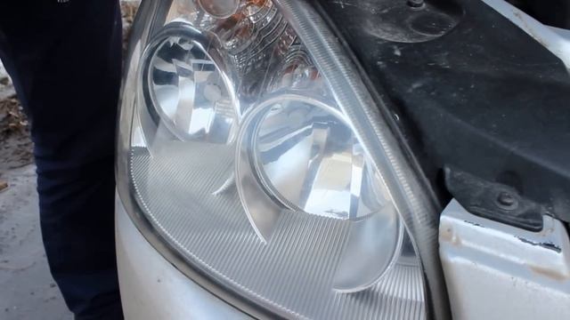 Лада Приора 2, замена лампы габарита, как заменить лампу габарита на Приоре? смотреть онлайн