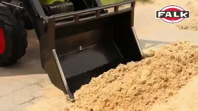 FALK Трактор педальный с прицепом и ковшом- Детки Тойс интернет магазин игрушек смотреть онлайн