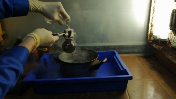 Синтез безводного бромида алюминия (Synthesis of anhydrous aluminum bromide)