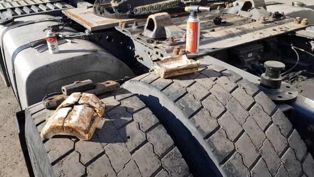 Renault Premium DXI, как отрегулировать биение седла, Jost смотреть онлайн