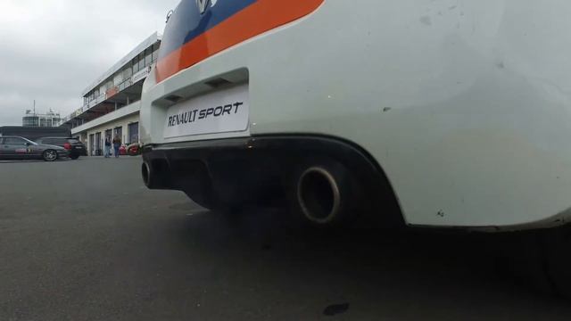 Flying Lap Racing - Renault Cup Clio Sound Check смотреть онлайн