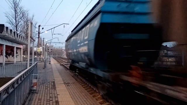 Сборник №11. Электровозы ВЛ80С с грузовыми поездами на Лиховском направлении (Ростовская область) смотреть онлайн
