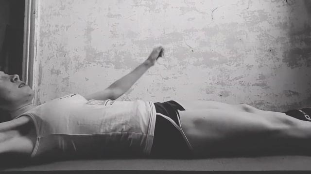 Пресс с утяжелителями. Тренировка пресса с утяжелителями - 1 уровень. смотреть онлайн