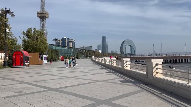 С корабля на корабль. -28 метров под уровнем моря. Командировка в Баку. Страна №53 #pixelsoflife смотреть онлайн