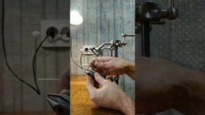 Самодельные тиски для вязания мушек