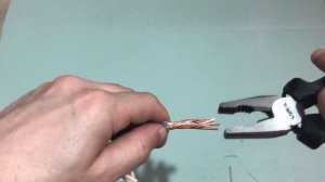 Разделка кабеля ВВГнг лс 3х2,5, скрутка и пайка проводов самое надежное соединение в распред коробк