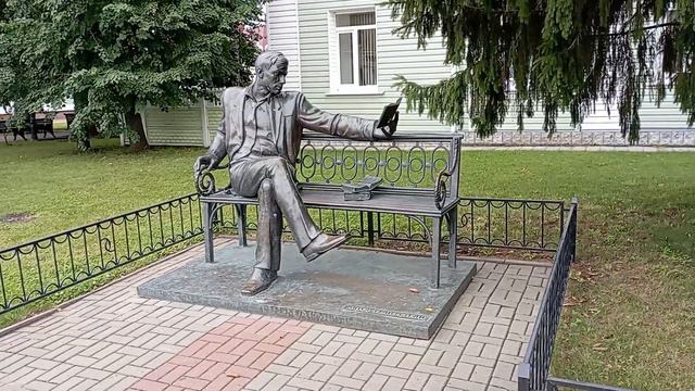 Памятник Пастернаку в Мучкапе работы Церетели. смотреть онлайн