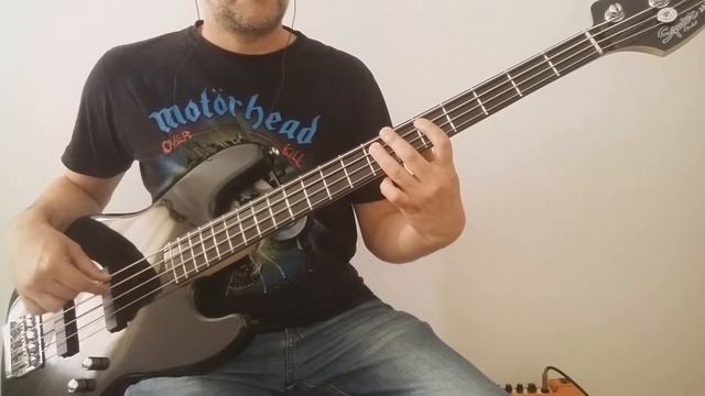 Paranoid - Bass Cover & Tablature