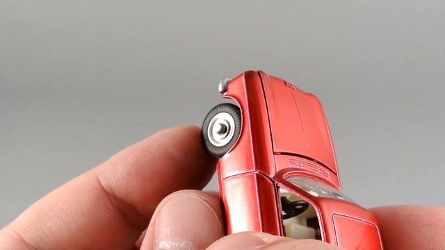 Peugeot 204 || Dinky Toys Atlas || 1965 смотреть онлайн