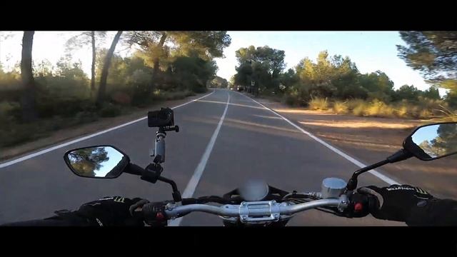 SWM VAREZ 125 EU5 ? Prueba / Test / Review | Caballero Motorista смотреть онлайн