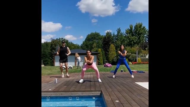 georgina Rodriguez Nice ass смотреть онлайн