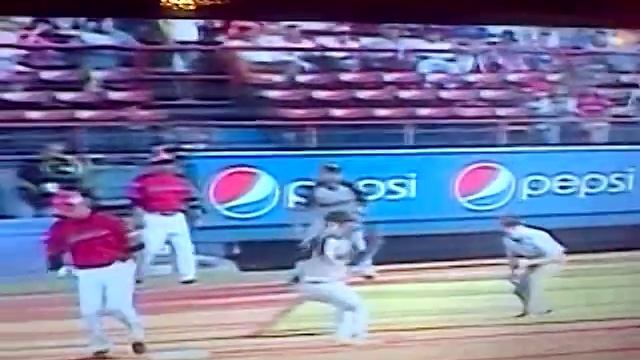 Tripleplay del Magallanes ante Lara. Beisbol profesional de Venezuela смотреть онлайн