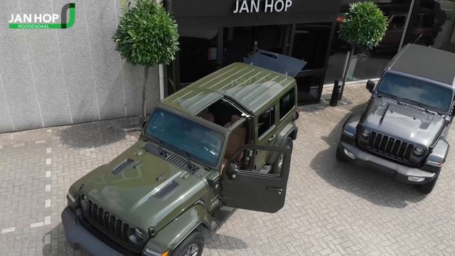 Jeep Wrangler 4xe | Sky One-Touch Softtop | Jan Hop | смотреть онлайн
