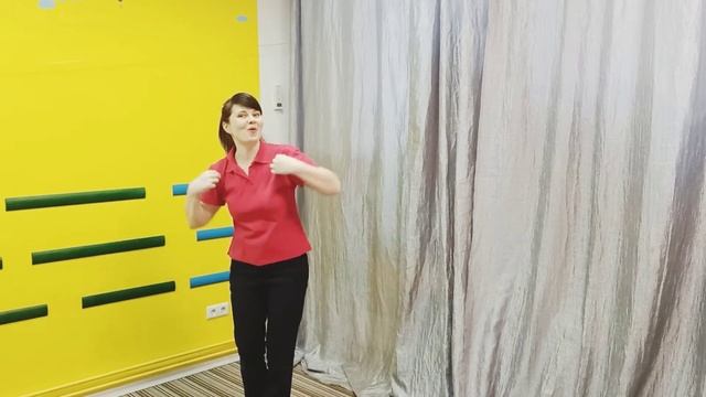 Зарядка "Совушка-сова" для ребят от 2 лет смотреть онлайн