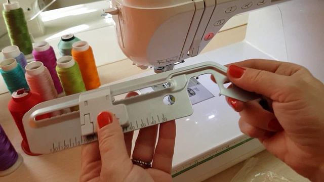 Модуль кругового шитья. Обрабатываем край круглой салфетки смотреть онлайн