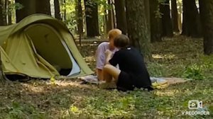 Даня и Стас целуются