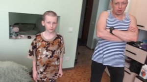 ГРИФЕР УКРАЛ 105 900 РУБЛЕЙ У ОТЦА И КУПИЛ АЙФОН 13 В РЕАЛЬНОЙ ЖИЗНИ ДЛЯ МАЙНКРАФТ!