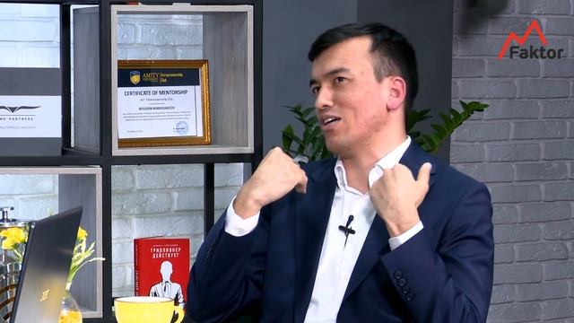 Ajoyib Xotira Egasi Shohruh Rahmonov | 