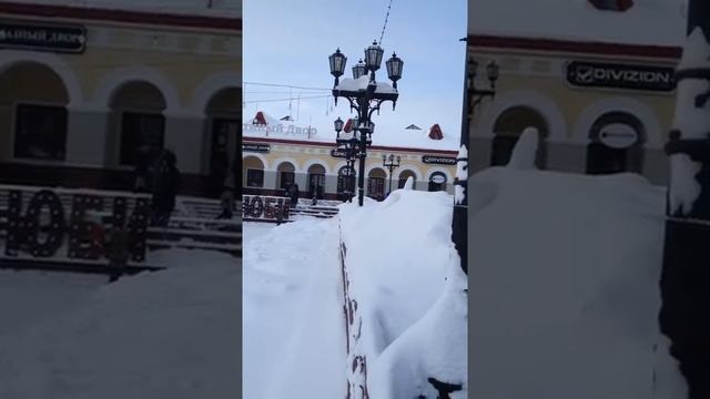 Уфа, Гостиный двор, каток, зима 2017 смотреть онлайн