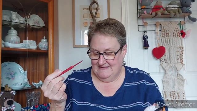 Crocheting for Christmas in November 2023: Day 1 - Christmas Kitty #crovember смотреть онлайн