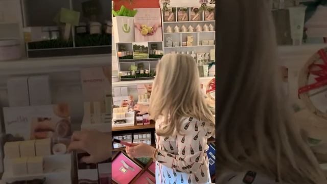 Natural Skincare From Farmhouse Fresh смотреть онлайн