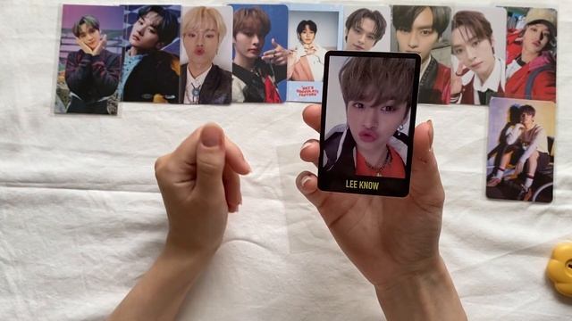 Выкладываю одеяло из карт Минхо ? photocard haul | Stray Kids | Xdinary Heroes смотреть онлайн