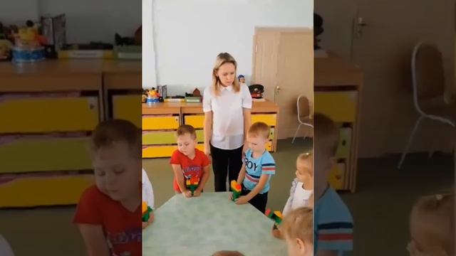 "Я - воспитатель! А это значит..." смотреть онлайн