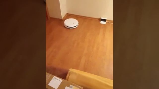 Поломка нового робота пылесоса Xiaomi Mijia 1C смотреть онлайн