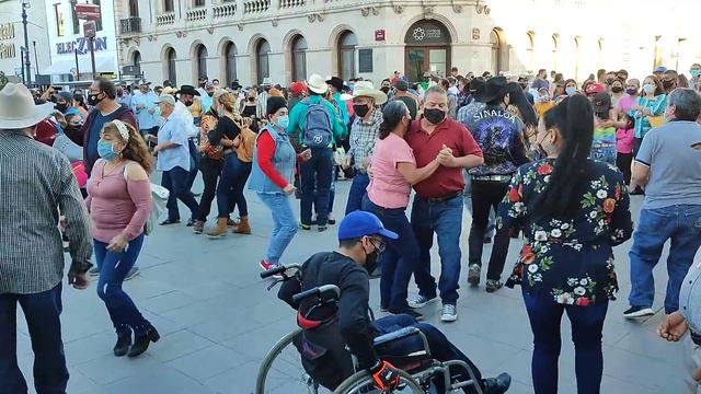 Chihuahua...lugar de gente alegre y bailadora💃🎵🕺 смотреть онлайн