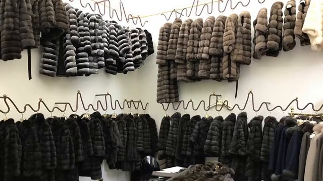 Купить в Милане пальто с соболем:(+39)3341694865 смотреть онлайн