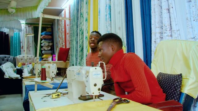 DEUS DERRICK Ft SAMMY G - SIKU YANGU (OFFICIAL MUSIC VIDEO) SMS Skiza 6986314 To 811