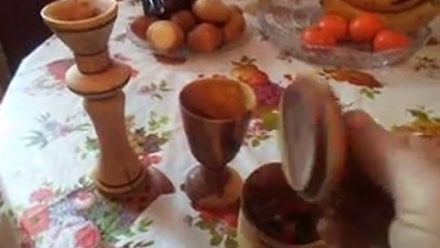 точение по дереву, поделки из куска яблони смотреть онлайн