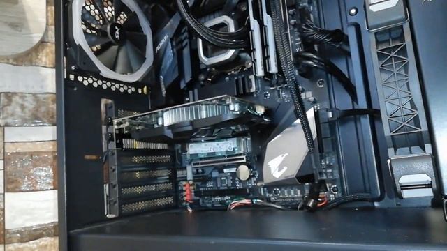 Unboxing Intel 1TB 660P NVMe M.2 SSD | Can't See My SSD Solved смотреть онлайн