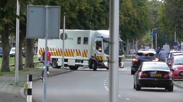 Politie, Brandweer, Ambulance & ProRail naar een lekkende tankwagon [demo] in Hendrik Ido Ambacht смотреть онлайн