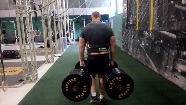 Даташвили бежит с тремя центнерами!