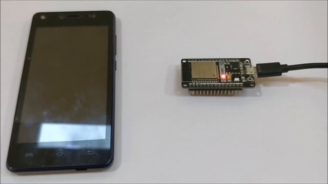 Serial Bluetooth and BLE with ESP32 смотреть онлайн