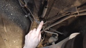 Регулировка (подтяжка) ручника на  Ниве