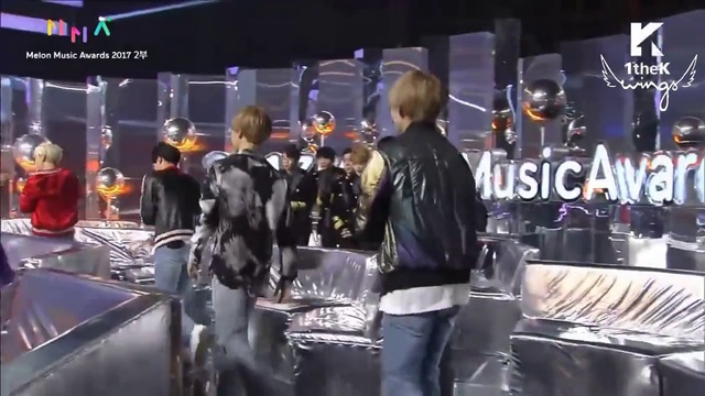 Bts № 1 в чартах по всему миру смотреть онлайн