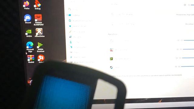 REVIEW DE POBRE | FIFINE AMPLIGAME A6T | MICROFONE DE MESA PARA GAMERS, STREAMERS E AFINS 🎮 смотреть онлайн