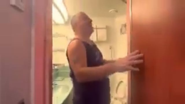 Carnival Liberty - Room 2477(Deck 2) AFT-S смотреть онлайн
