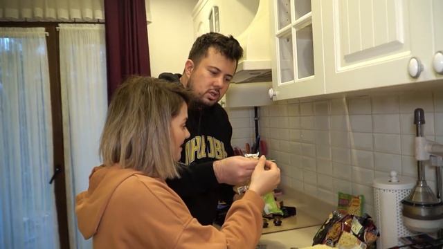 TÜM NOODLE'LARI KARIŞTIRDIK! YOK ARTIK! смотреть онлайн