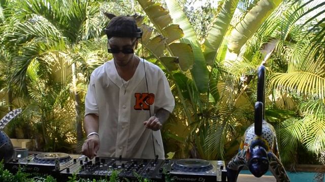 DJ Set 2023 | Juanca Silva Live Tech House Set At Tulum DJ Academy смотреть онлайн