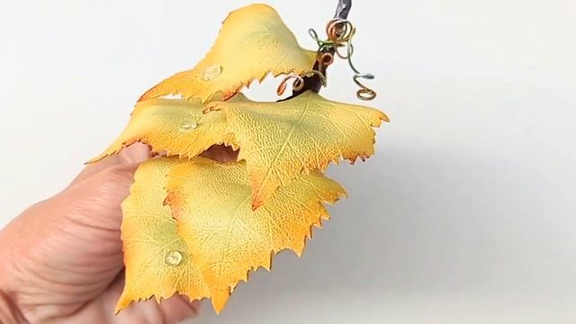 Брошь из натуральной кожи Осенняя береза 2 смотреть онлайн