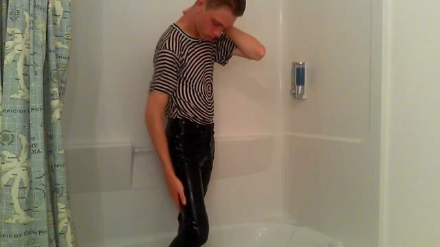 Wet skinny jeans #2 смотреть онлайн