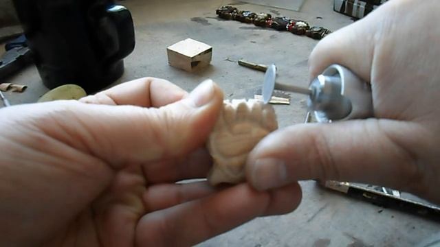 ???? Резьба по дереву от Димона ??? .Обучение. Четки перекидные.Лапа медведя смотреть онлайн