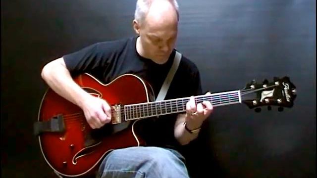 Trying out the Cremona from Peerless Guitars смотреть онлайн