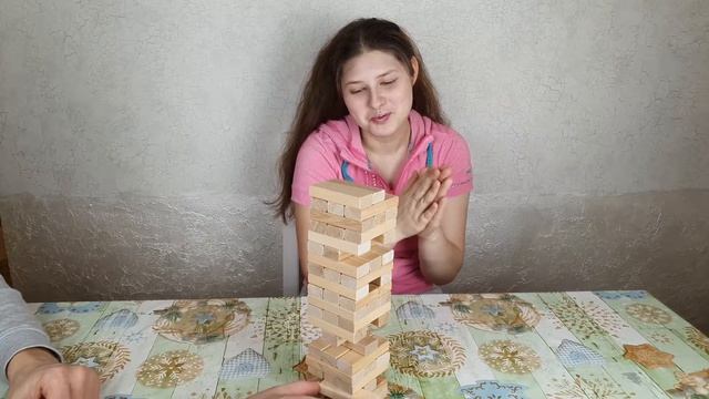 ОБЗОР ИГРЫ БАШНЯ ВОЛШЕБНИКА!? НАСТОЛЬНАЯ ИГРА! смотреть онлайн