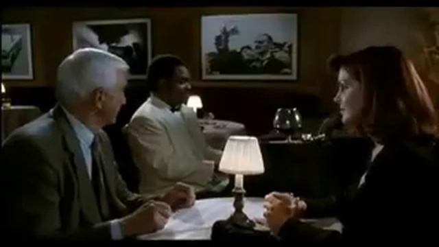 Parodia de Casablanca en Agárralo como puedas. Beatrice.wmv смотреть онлайн